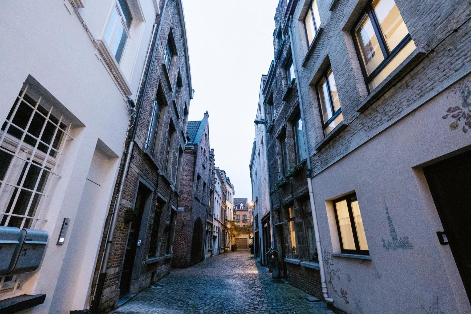 Villa Huize 'De Moriaan' In Historic Center Amberes Exterior foto
