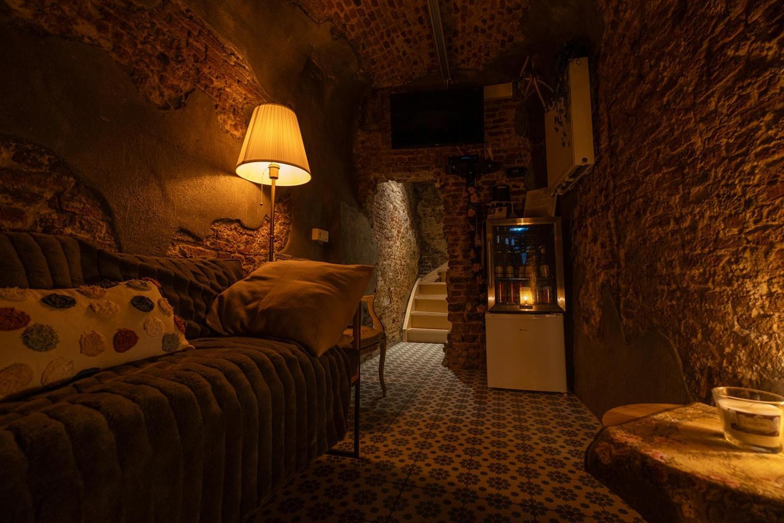 Villa Huize 'De Moriaan' In Historic Center Amberes Exterior foto